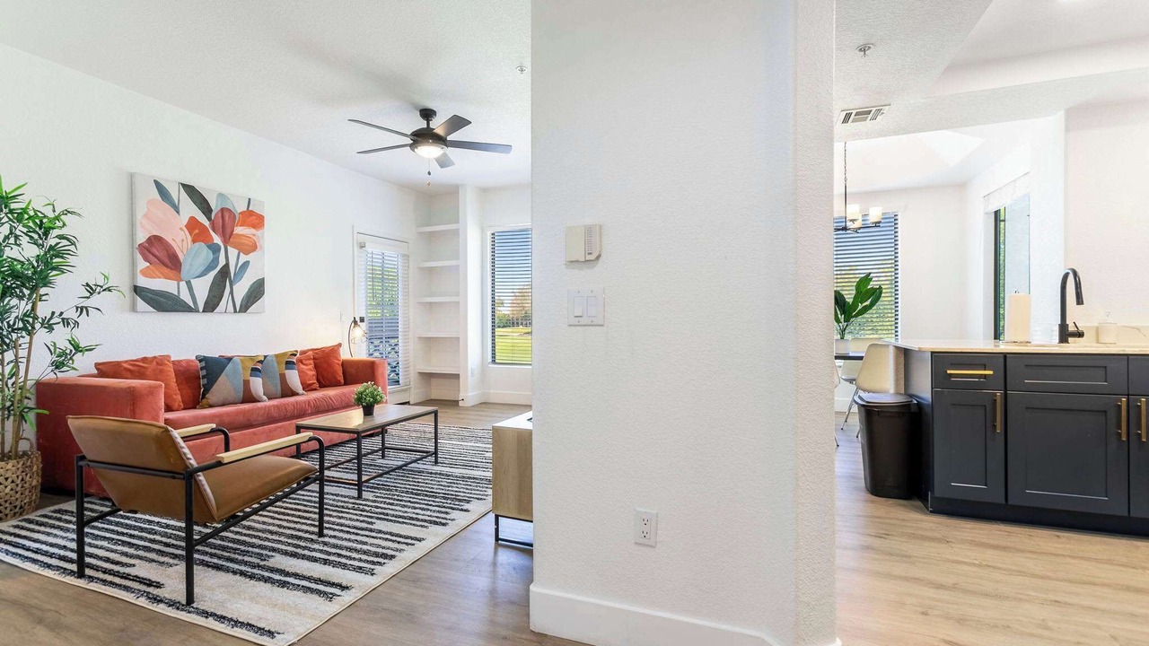 Photo of Livingroom in Desert Paradise Estates