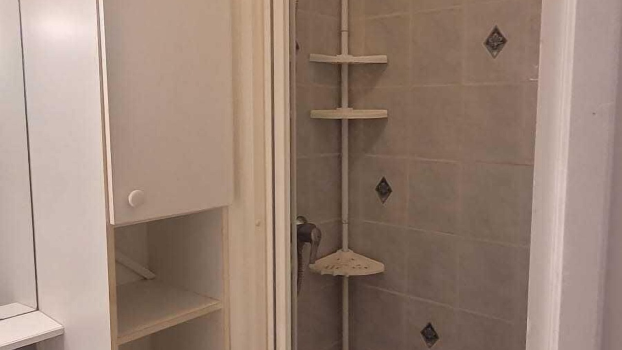 Photo of Bathroom in Les Puces de Saint-Ouen