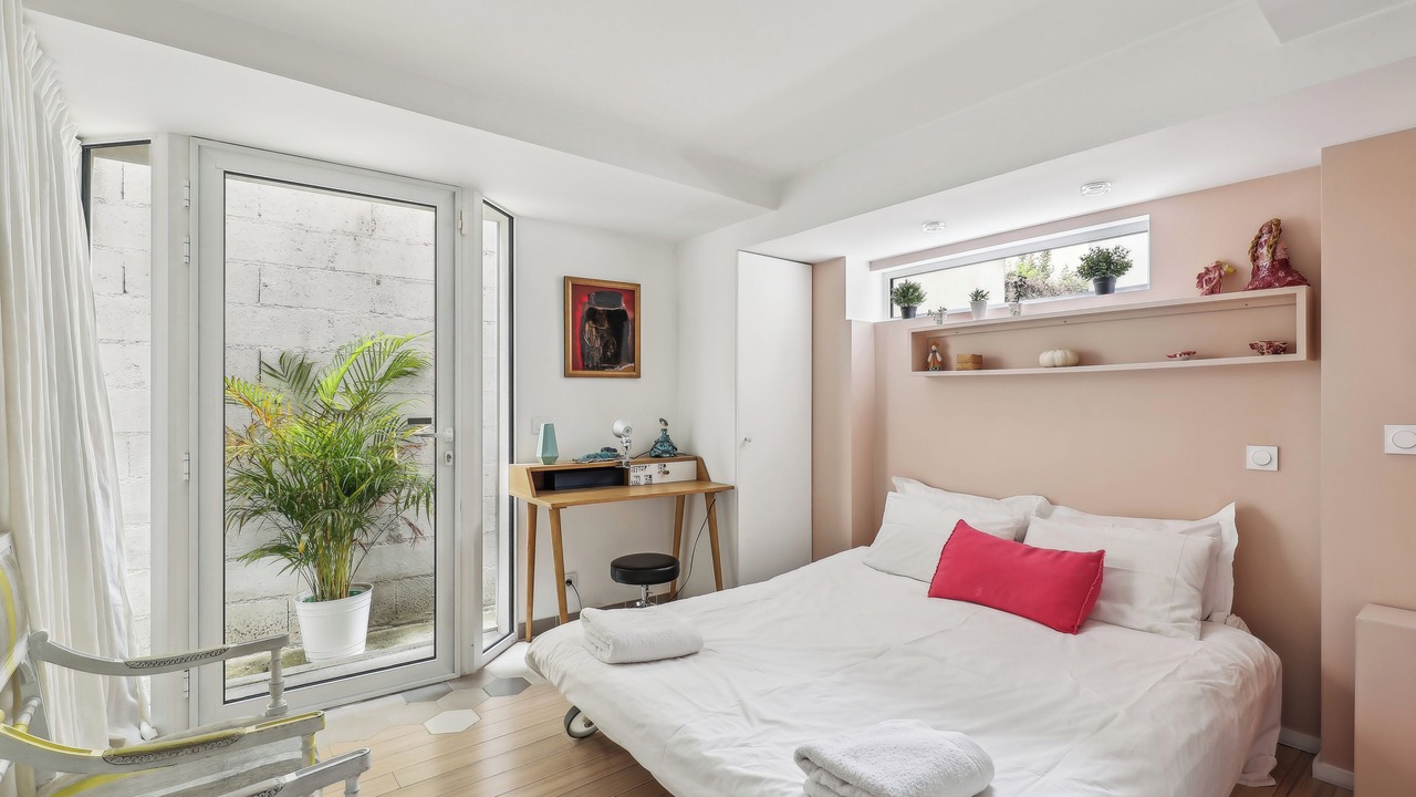 Photo of Bedroom in Pigalle