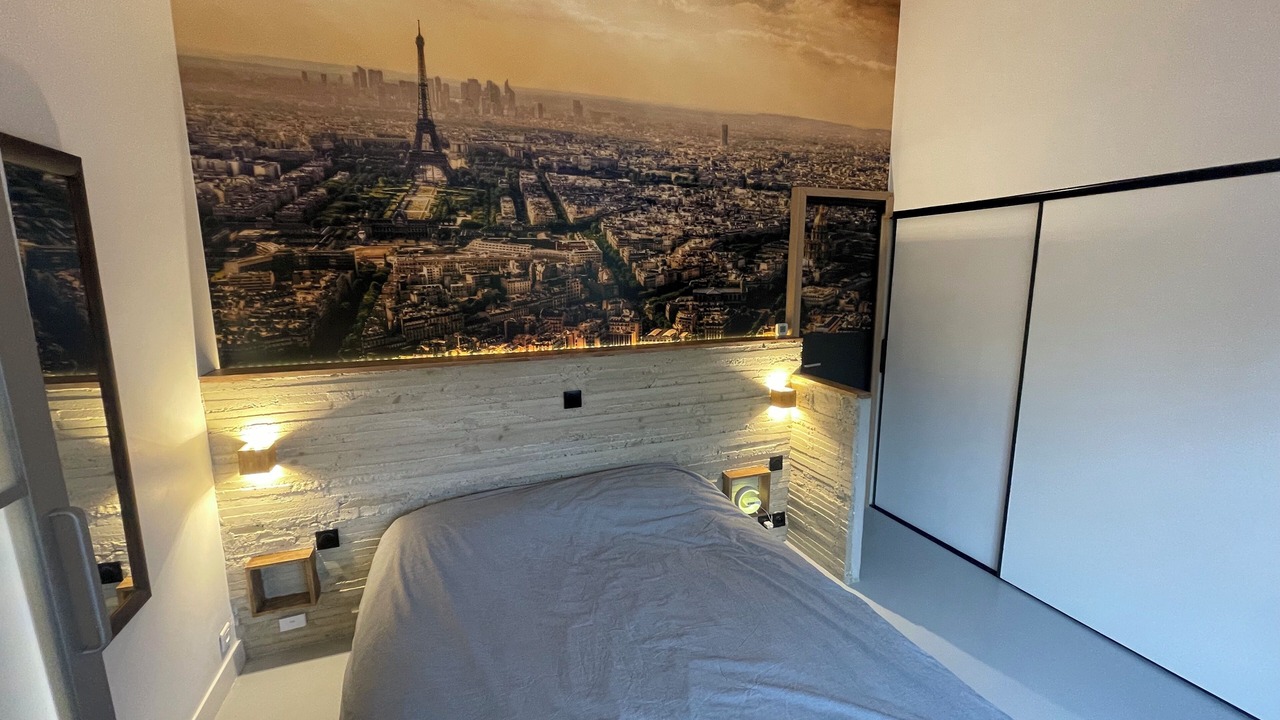Photo of Bedroom in Louis Bertrand-Mirabeau-Semard