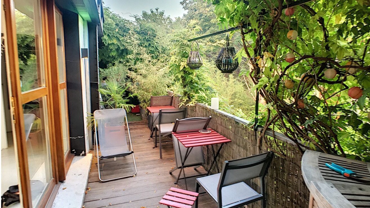 Photo of Outdoor in Louis Bertrand-Mirabeau-Semard