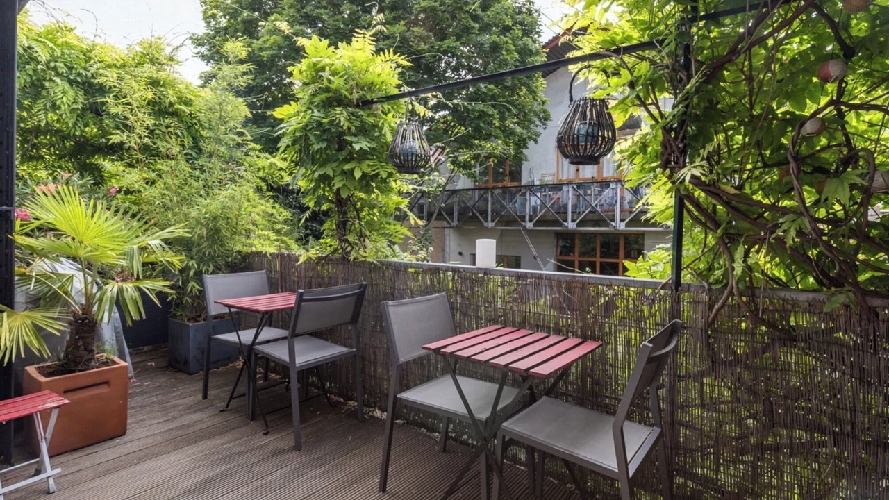 Photo of Outdoor in Louis Bertrand-Mirabeau-Semard