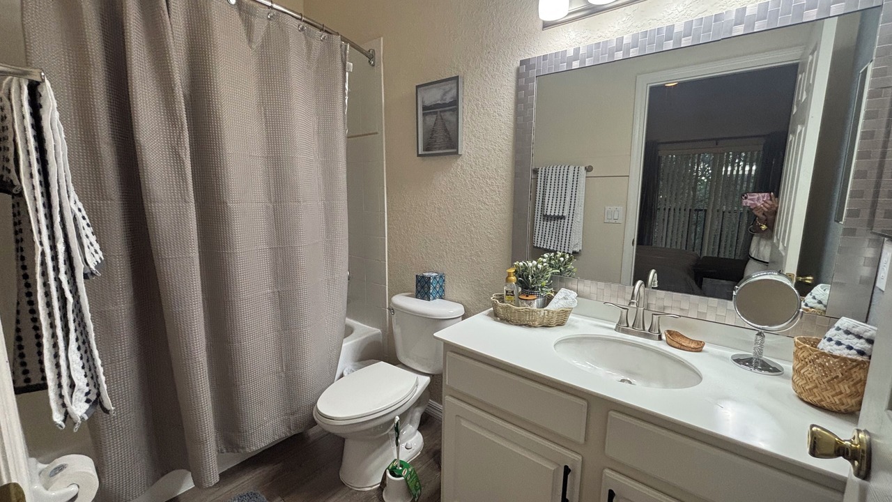 Photo of Bathroom in Bahama Bay