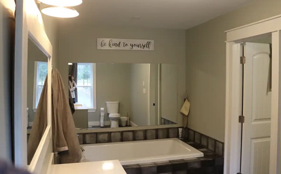 Photo of Bathroom in Bracebridge