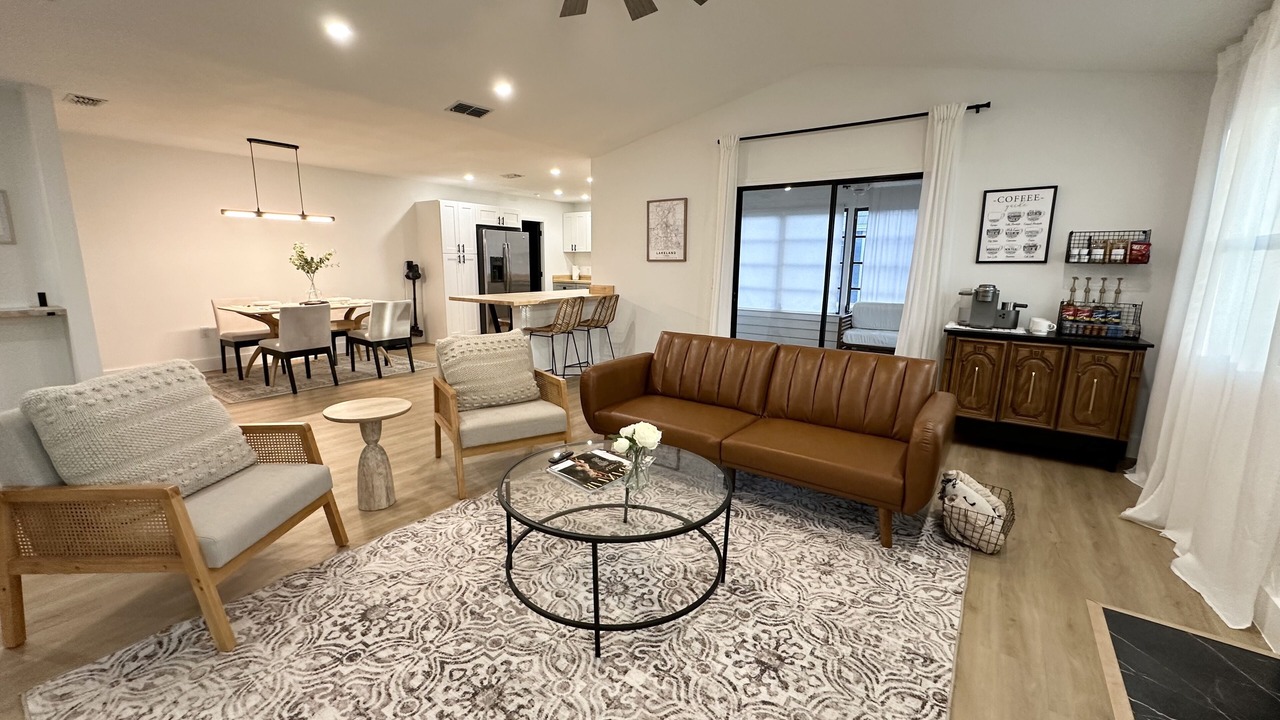 Photo of Livingroom in Lakeland