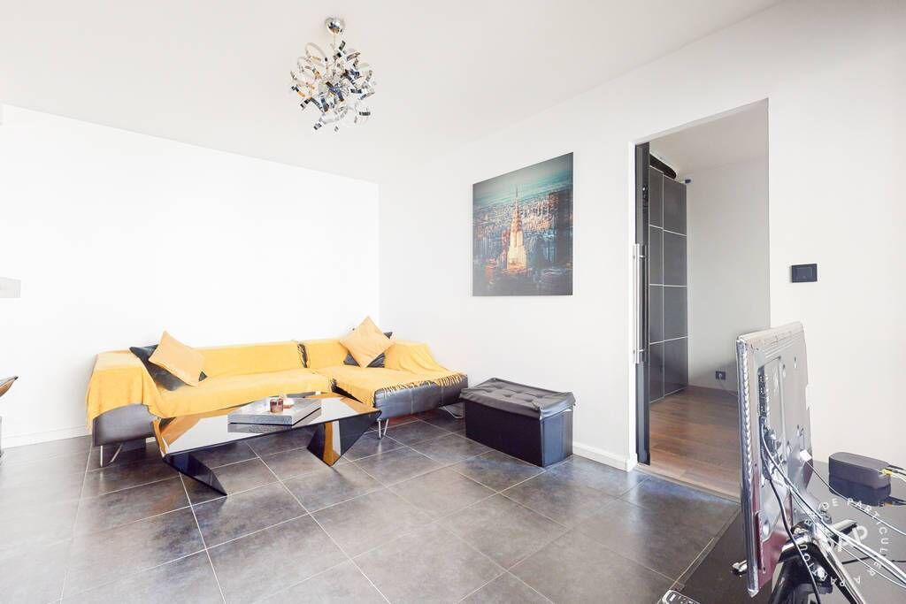 Photo of Livingroom in Bel-Air Nord
