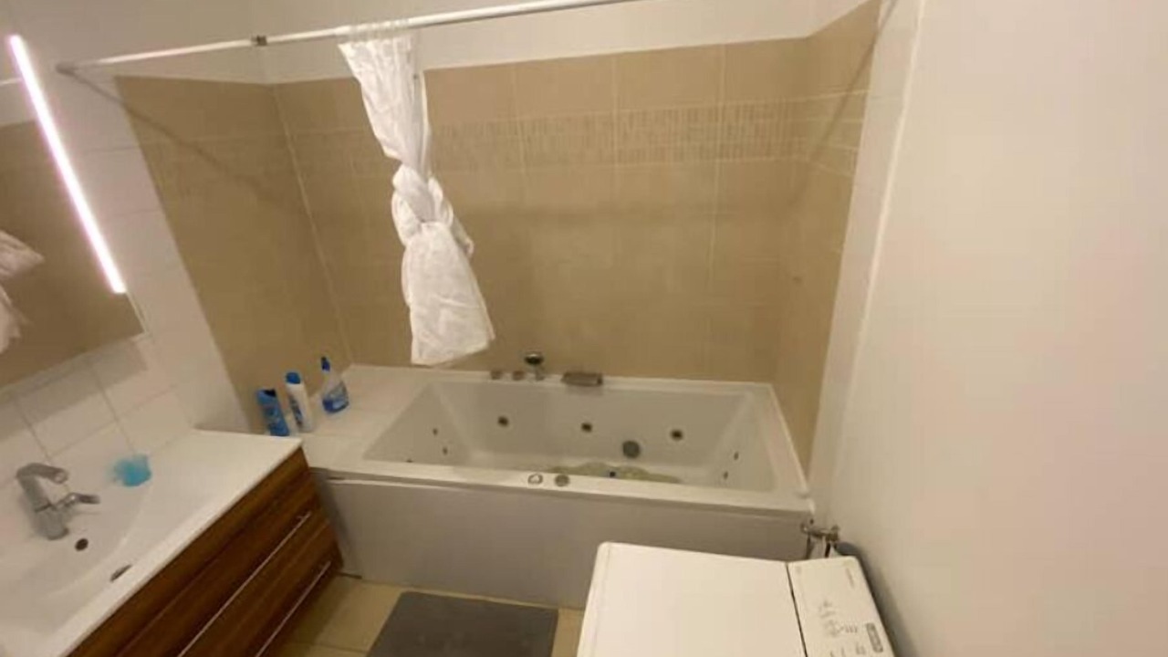 Photo of Bathroom in Saint-Denis