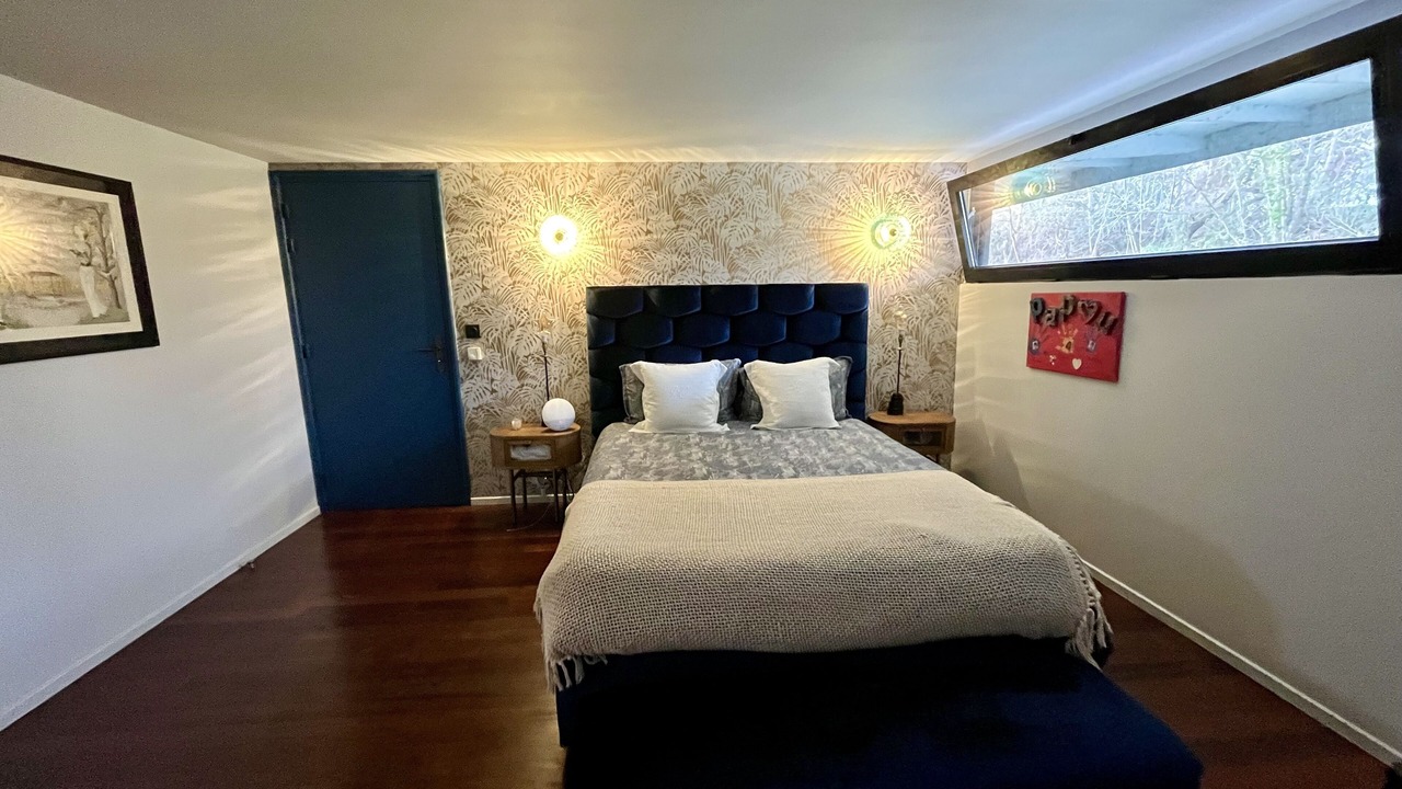 Photo of Bedroom in Quartier de Becon
