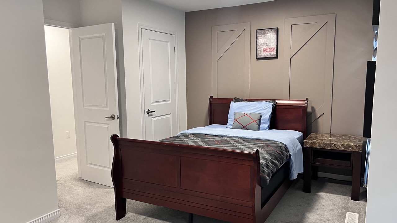 Photo of Bedroom in Innisfil