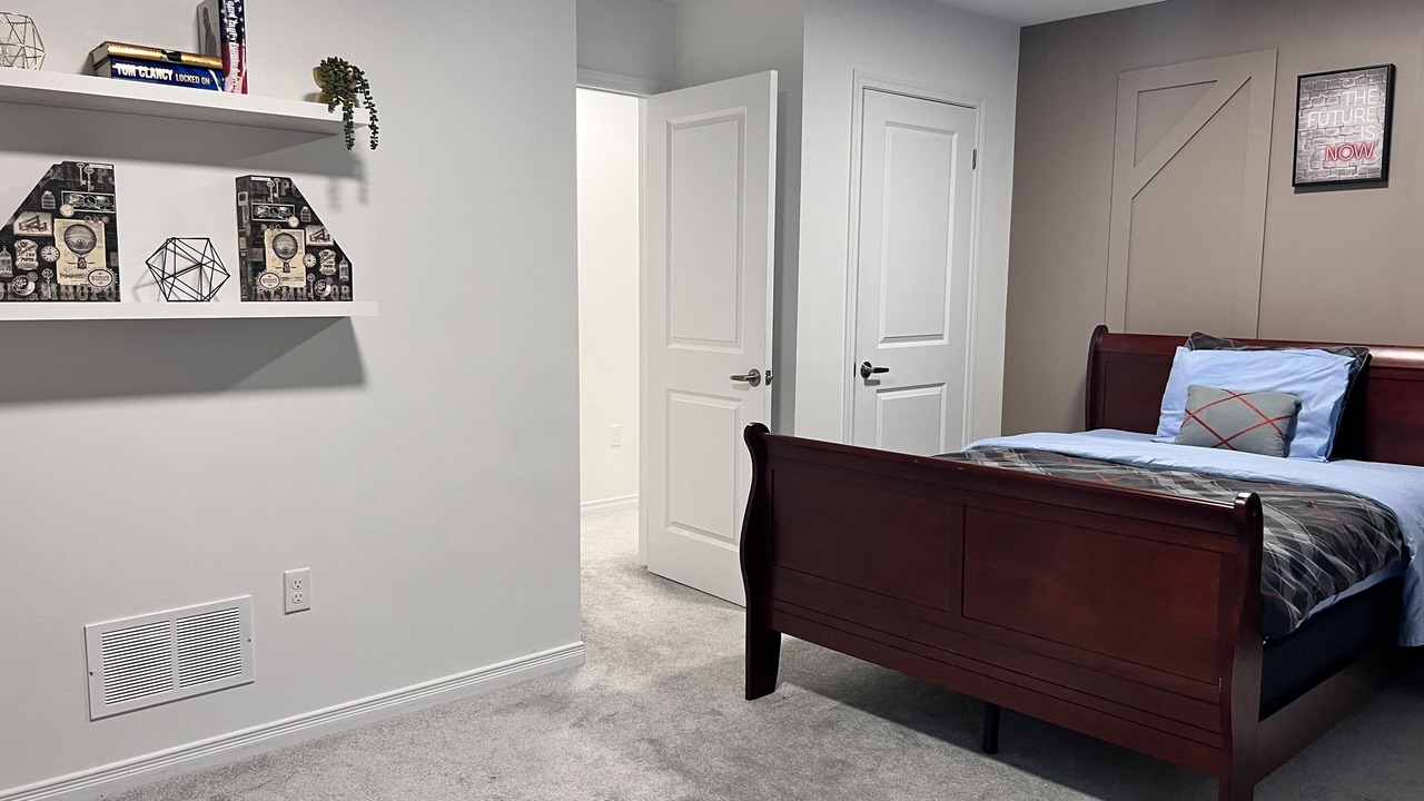 Photo of Bedroom in Innisfil