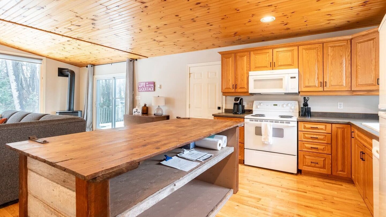 Photo of Kitchen in Port Franks