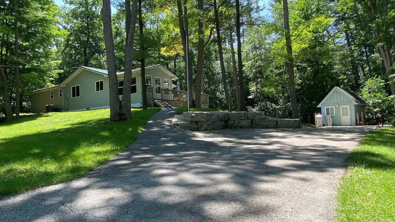 Photo of Outdoor in Port Franks