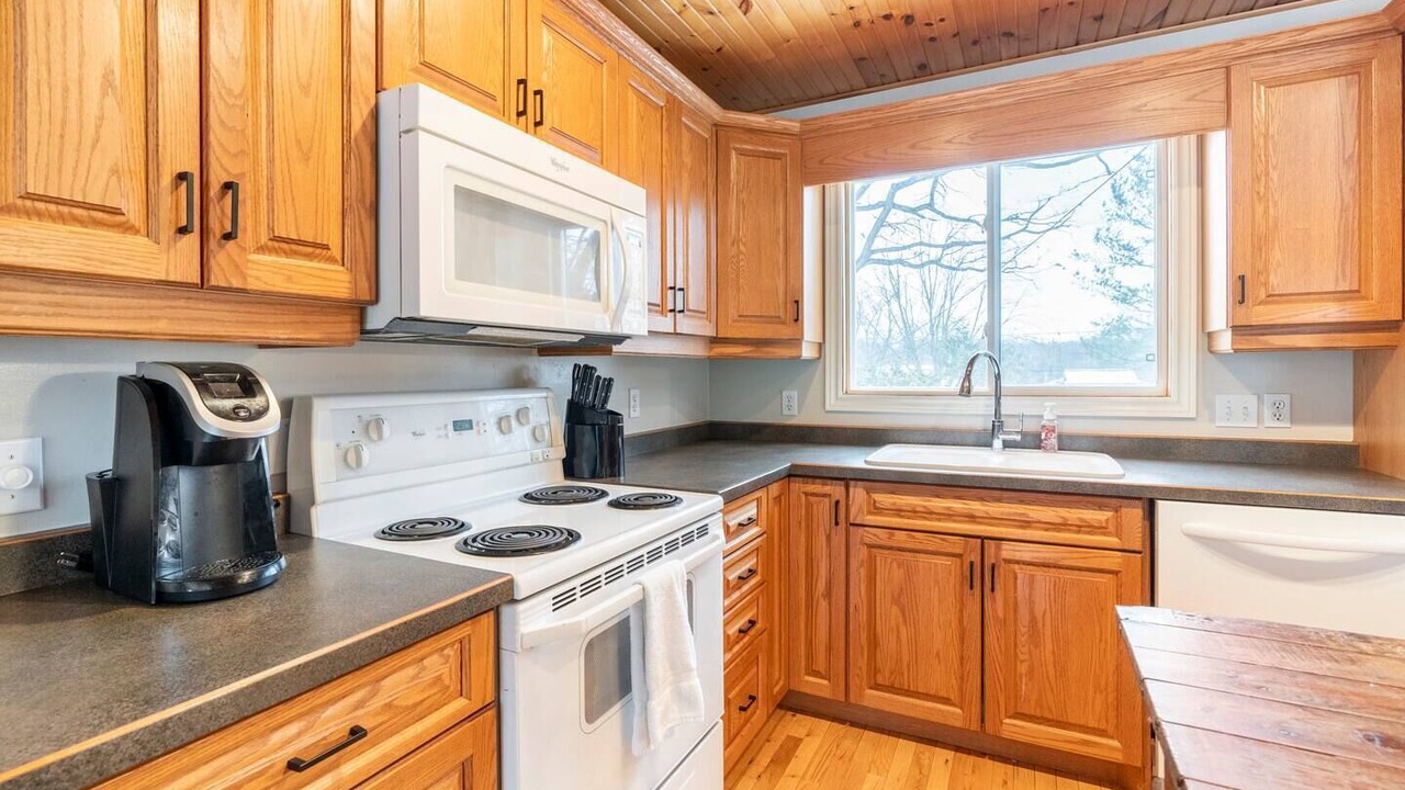 Photo of Kitchen in Port Franks