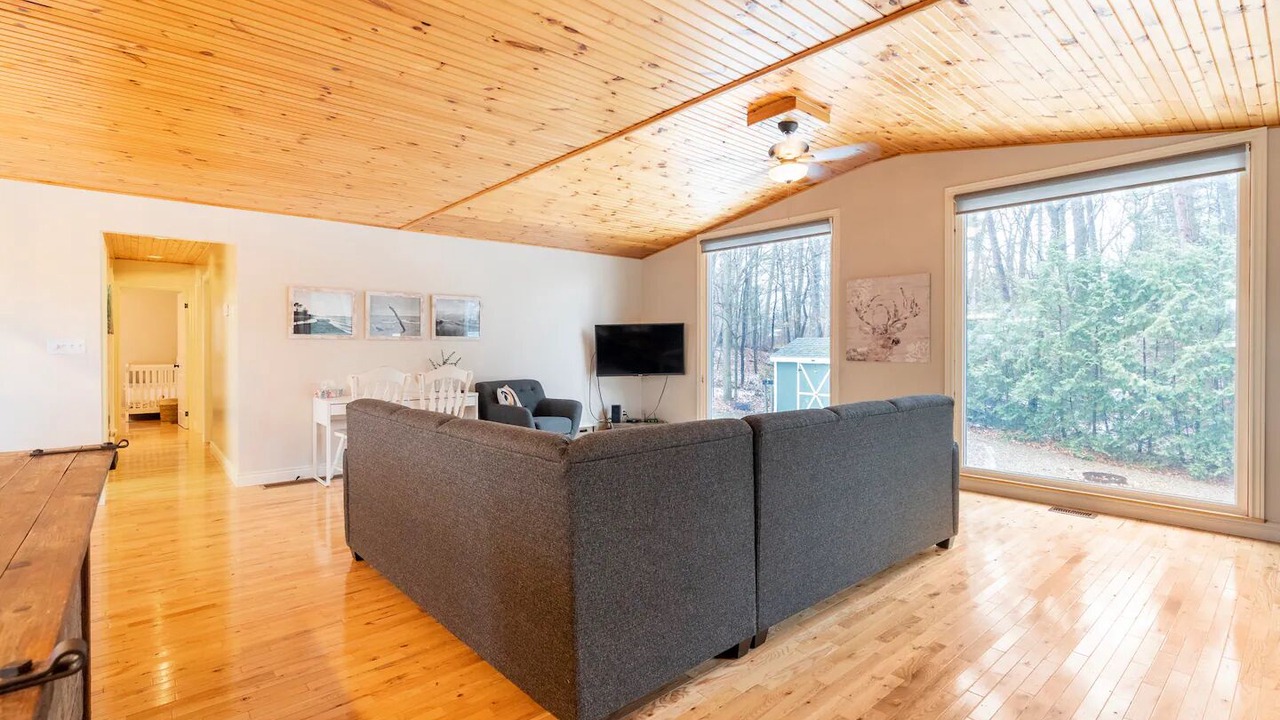 Photo of Livingroom in Port Franks
