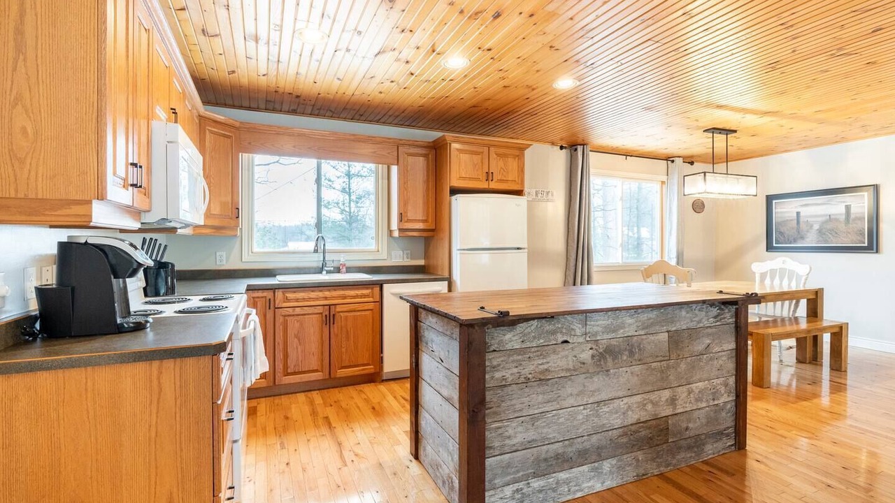Photo of Kitchen in Port Franks