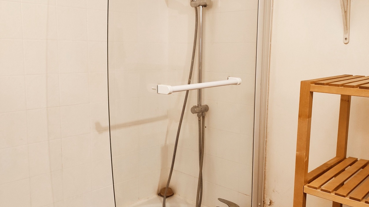 Photo of Bathroom in Le Pre-Saint-Gervais