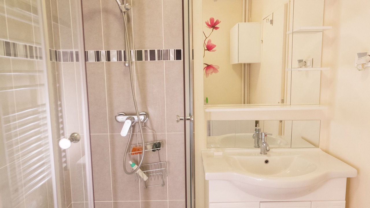 Photo of Bathroom in Creteil