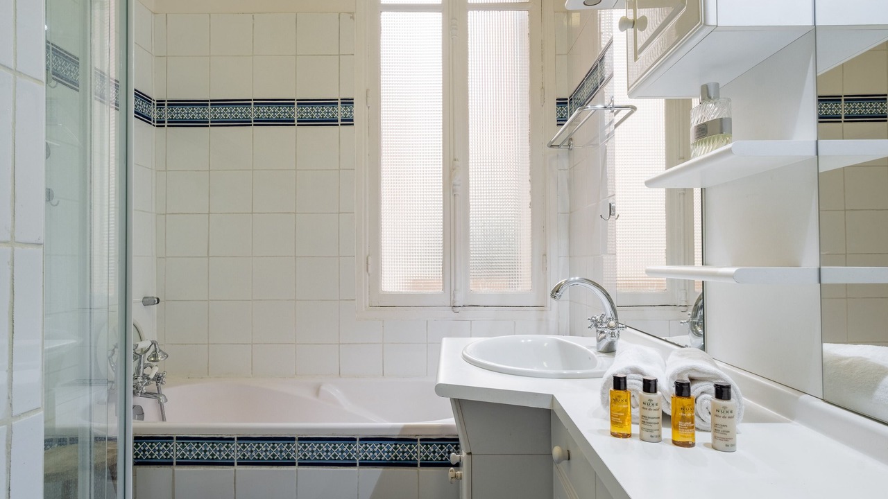 Photo of Bathroom in Prince–Marmottan