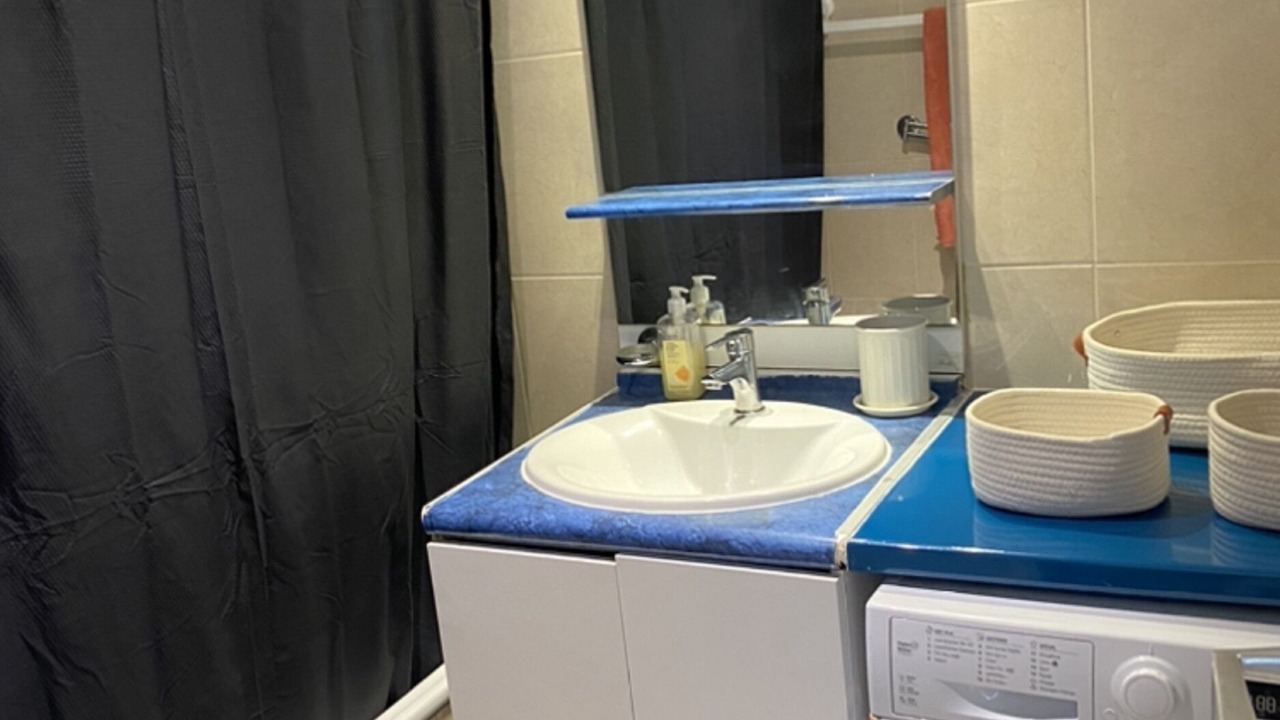 Photo of Bathroom in Puteaux