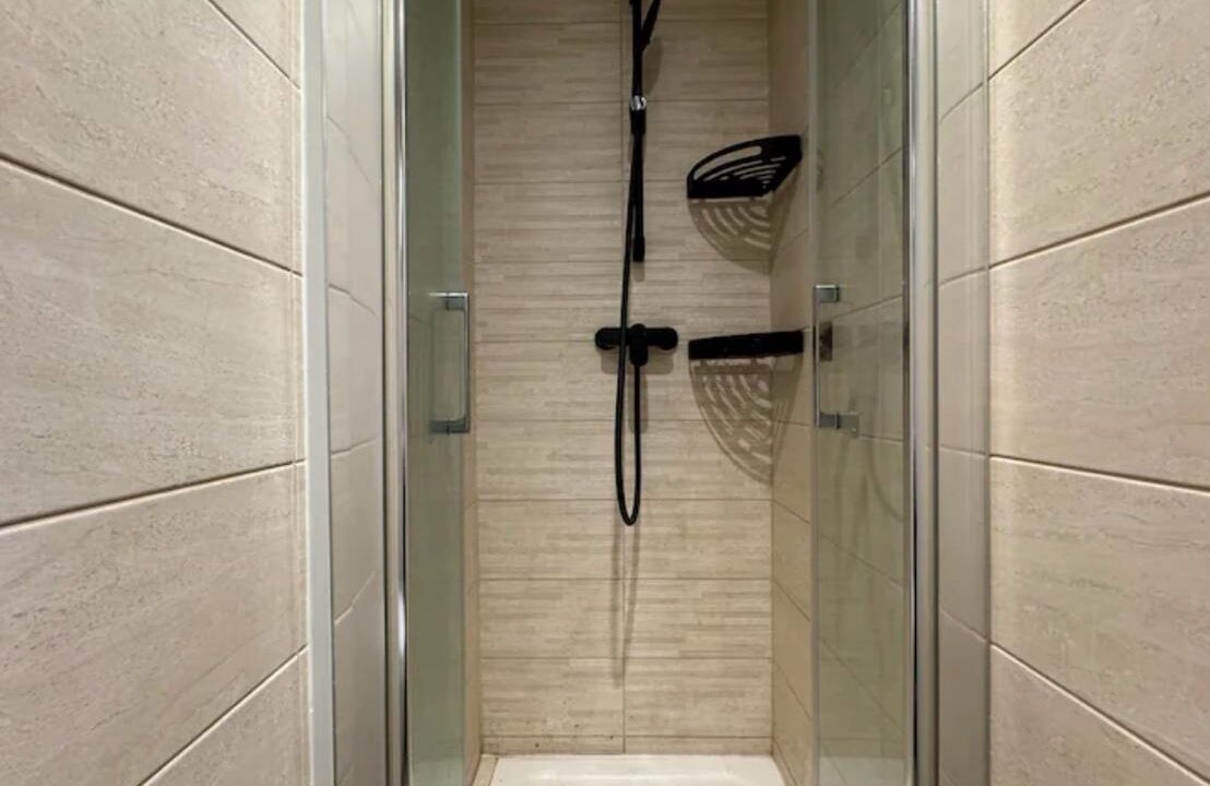 Photo of Bathroom in Aubervilliers