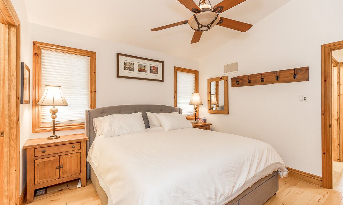 Photo of Bedroom in Craigleith