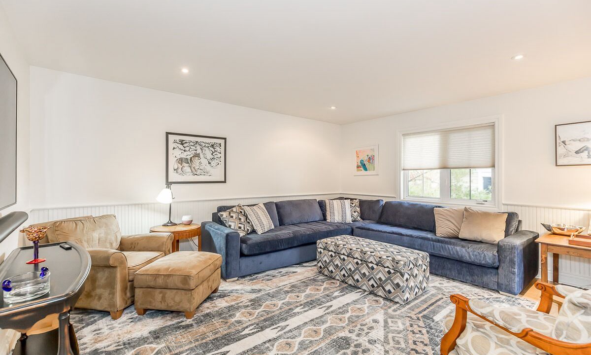 Photo of Livingroom in Craigleith