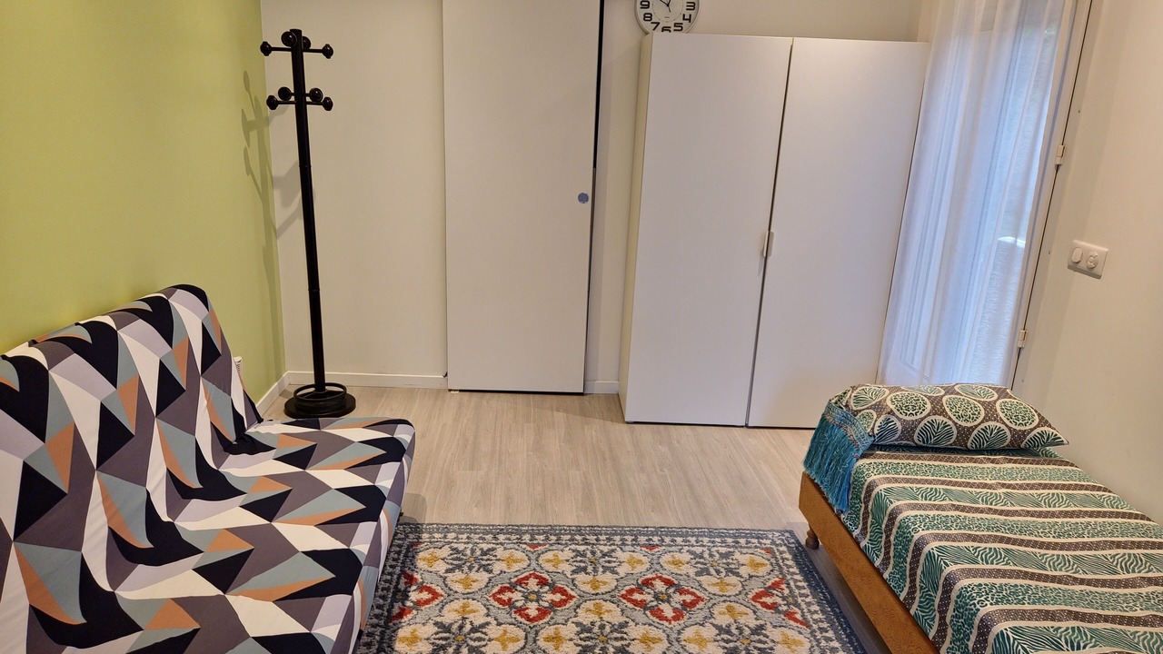 Photo of Bedroom in Les Pavillons-sous-Bois