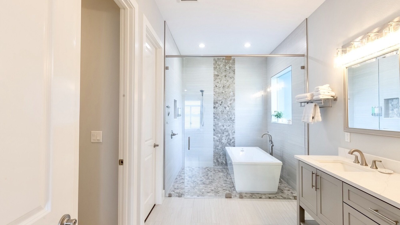 Photo of Bathroom in Sylvan Shores