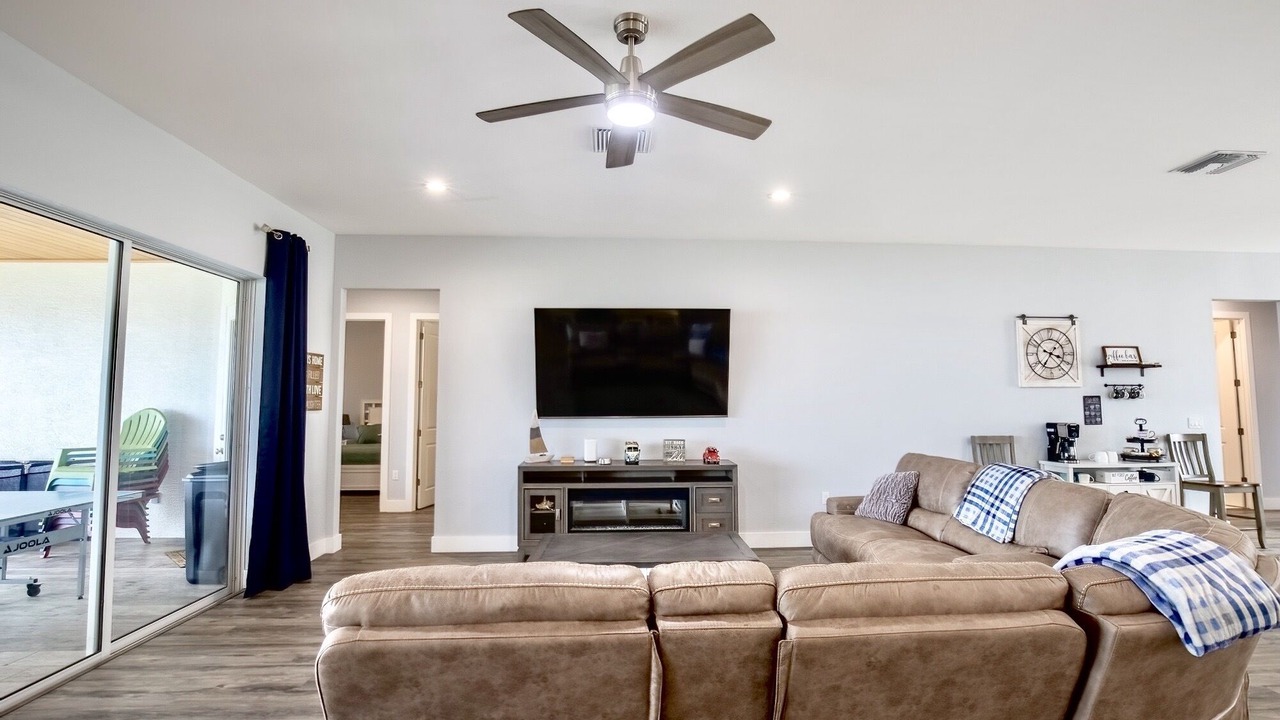 Photo of Livingroom in Sylvan Shores