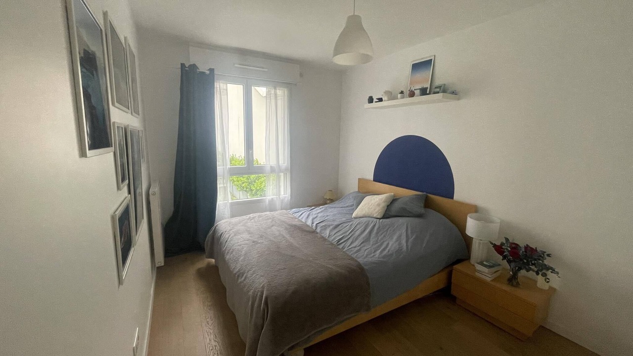 Photo of Bedroom in Clichy