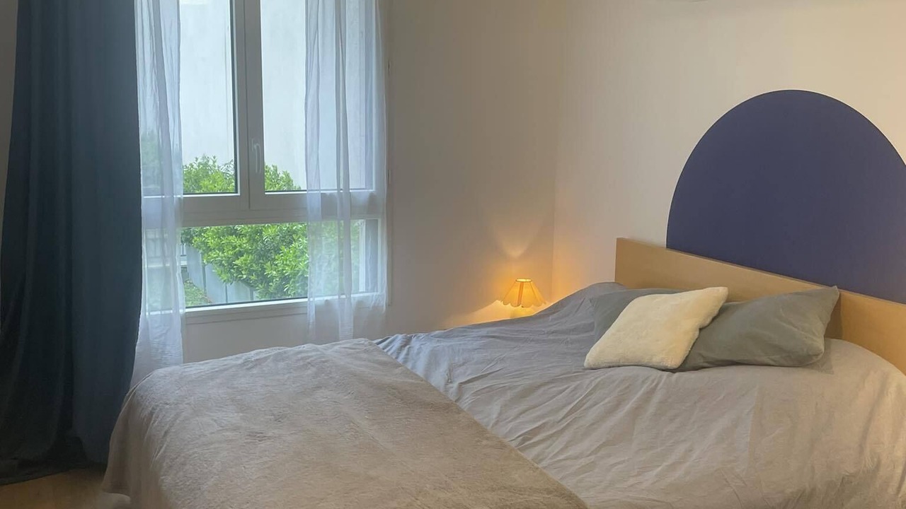 Photo of Bedroom in Clichy