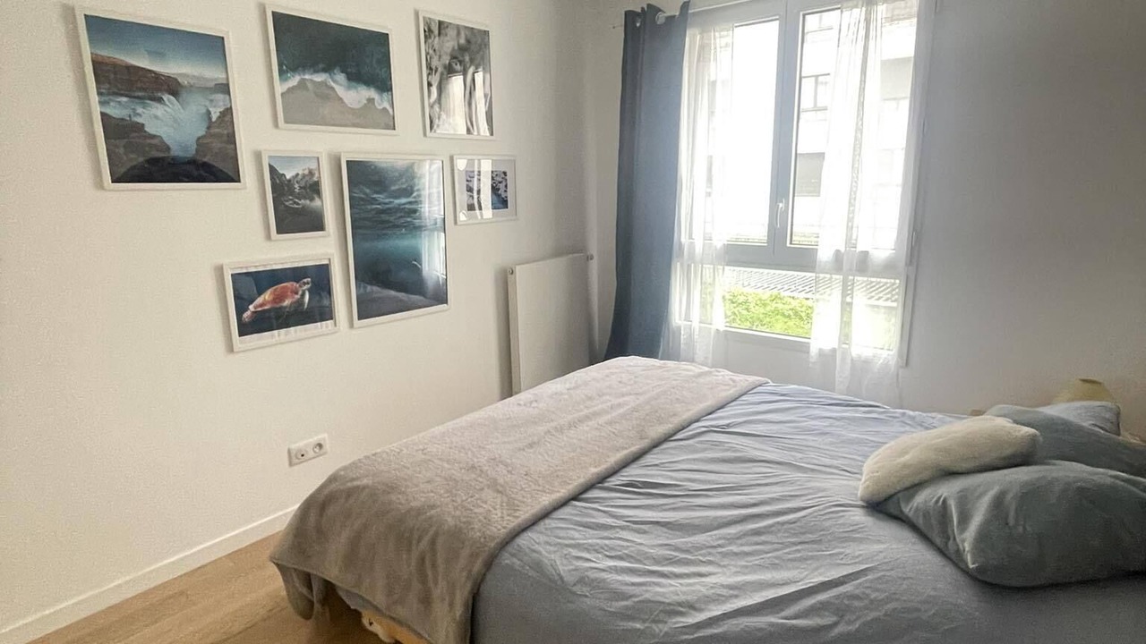Photo of Bedroom in Clichy