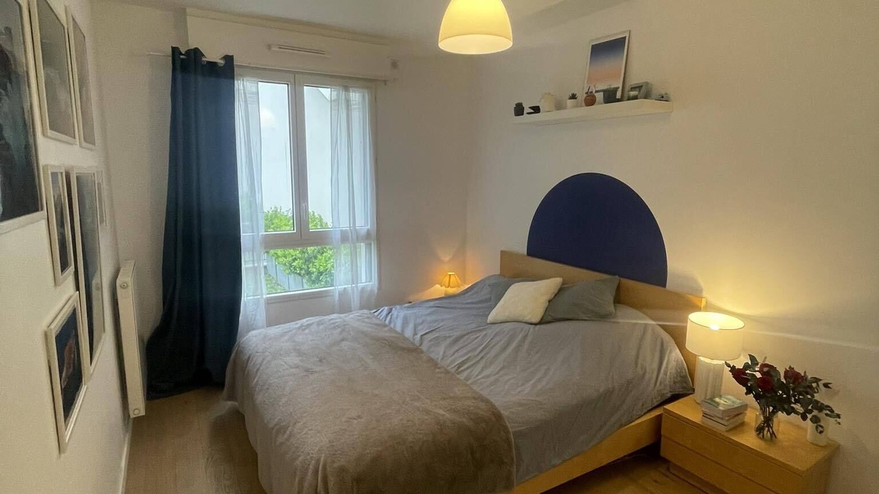 Photo of Bedroom in Clichy