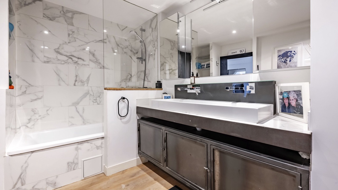 Photo of Bathroom in Saint-Germain-l'Auxerrois