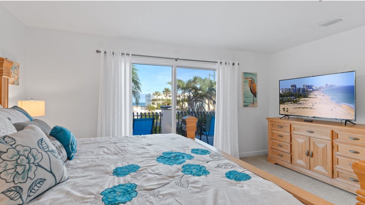 Photo of Bedroom in Melbourne Beach