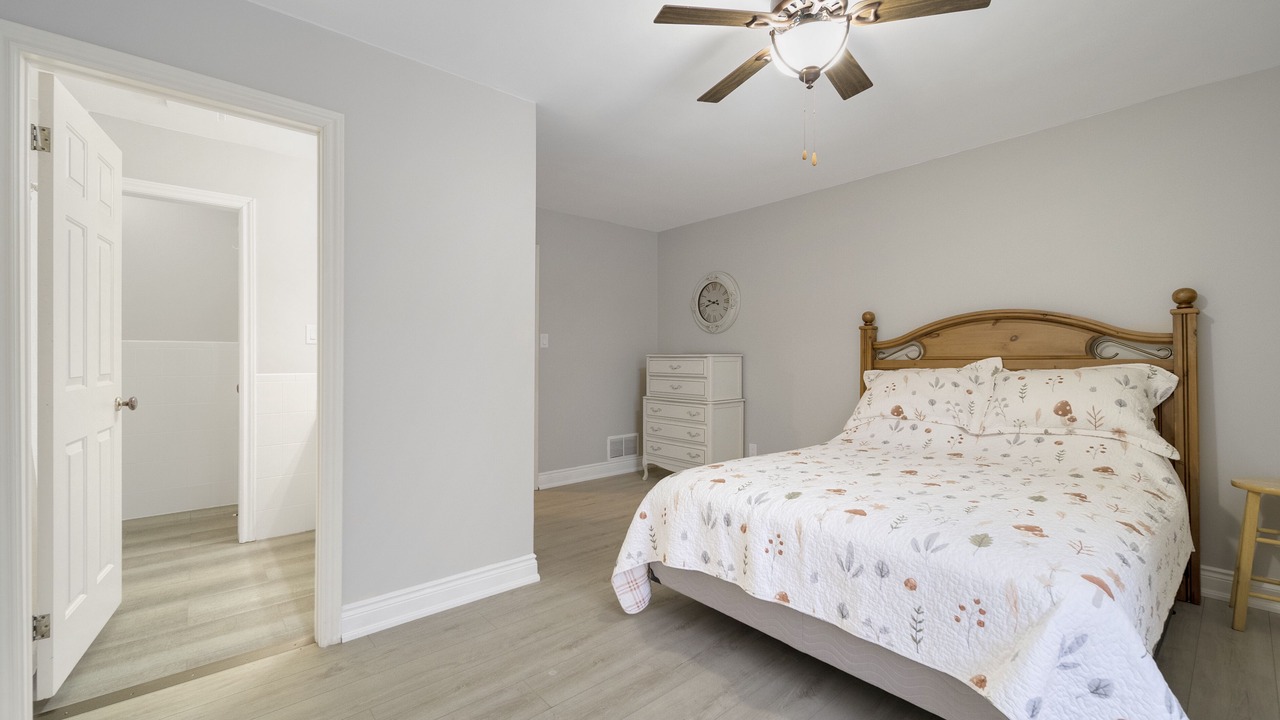Photo of Bedroom in Severn