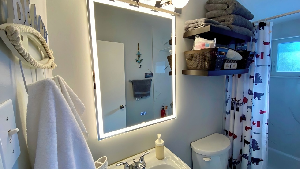 Photo of Bathroom in Wasaga Beach