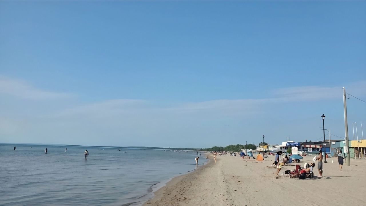 Photo of Others in Wasaga Beach