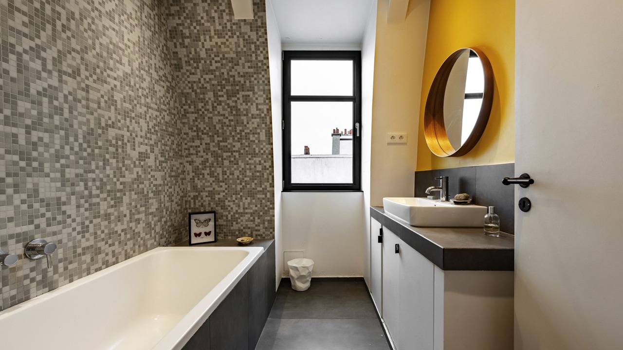 Photo of Bathroom in 17th Arrondissement