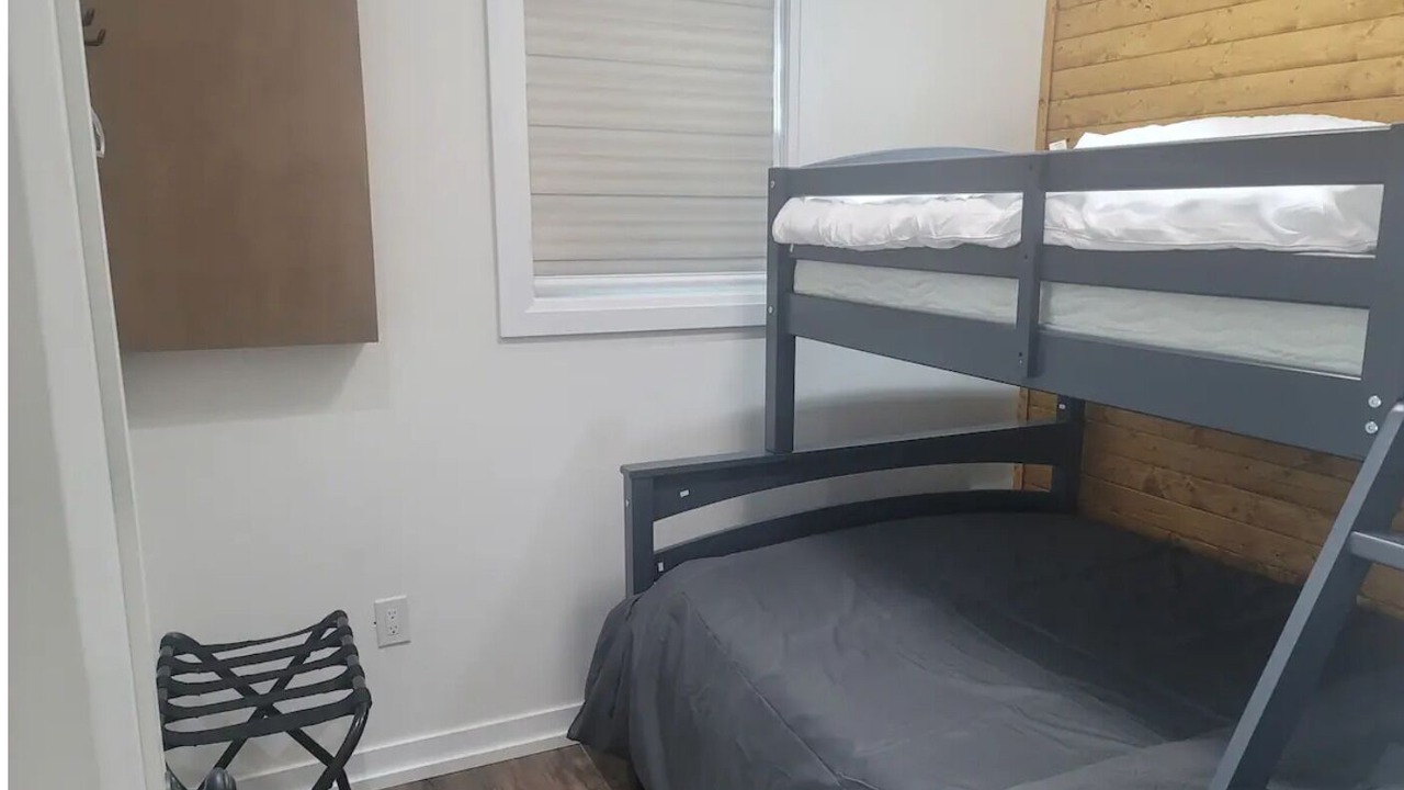 Photo of Bedroom in Alcona