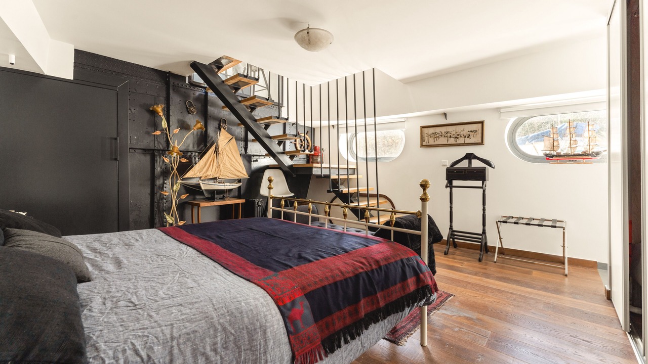 Photo of Bedroom in Issy-les-Moulineaux