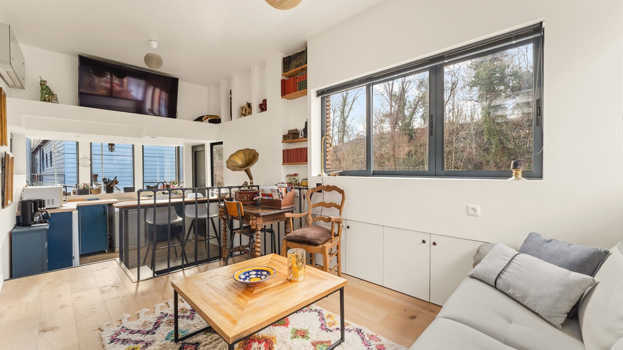 Photo of Livingroom in Issy-les-Moulineaux