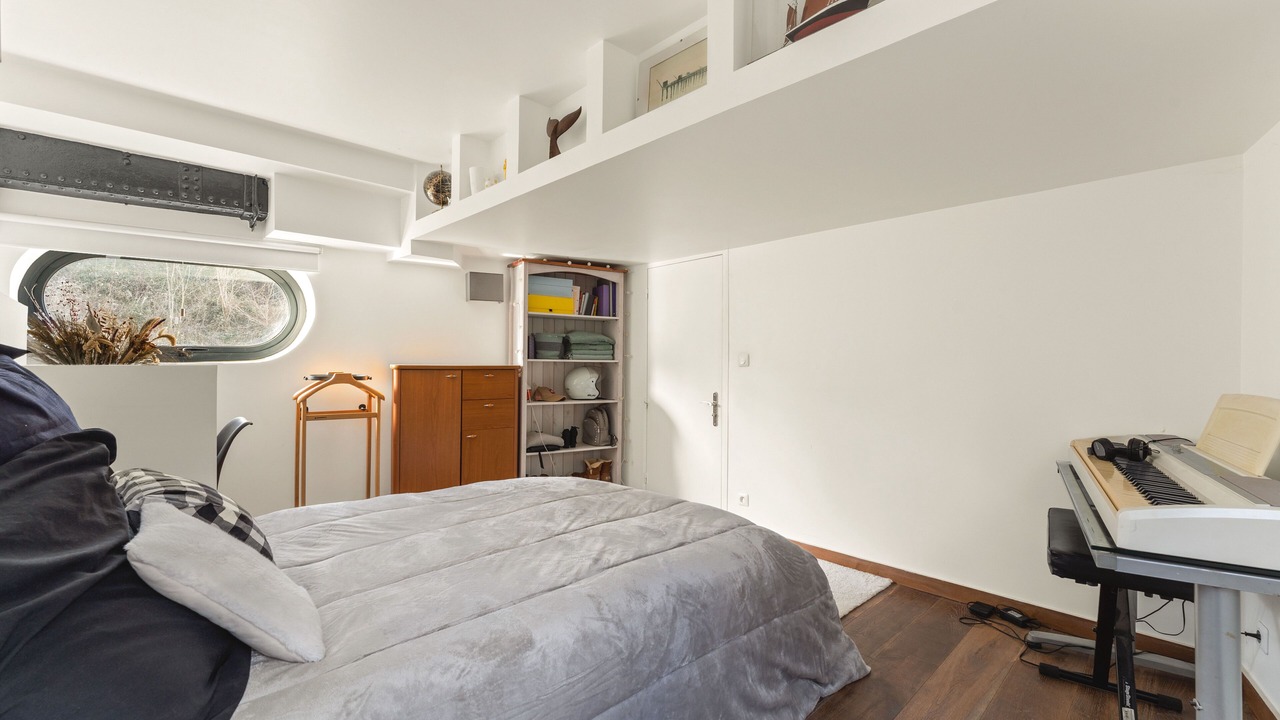 Photo of Bedroom in Issy-les-Moulineaux