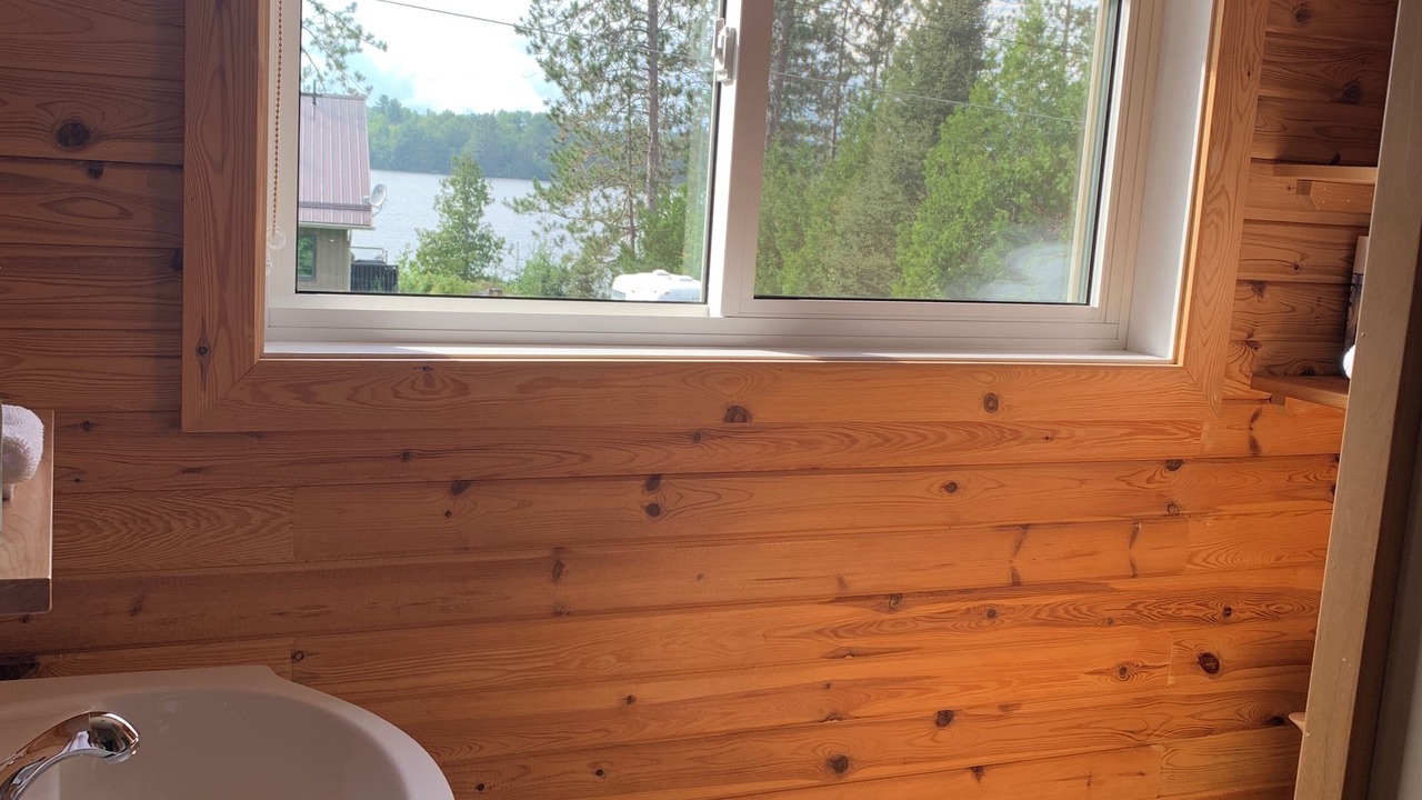 Photo of Bathroom in Crystal Falls