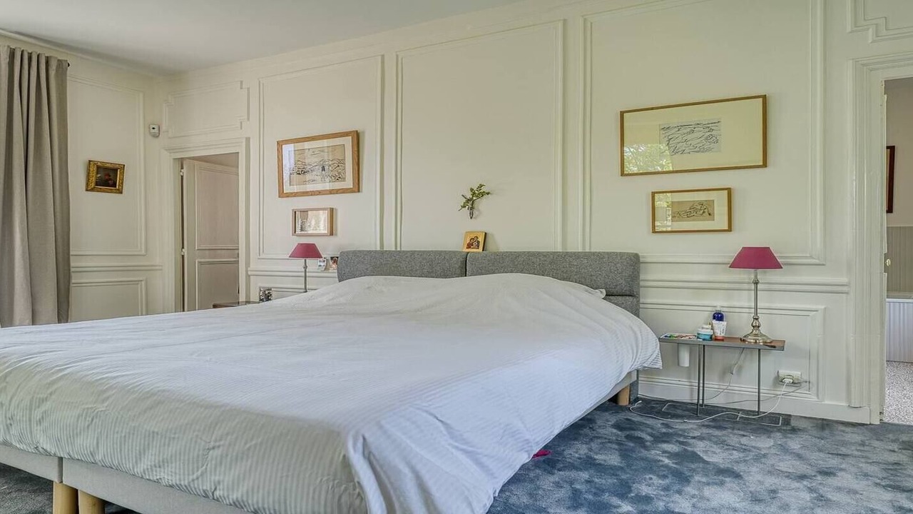 Photo of Bedroom in Vaucresson
