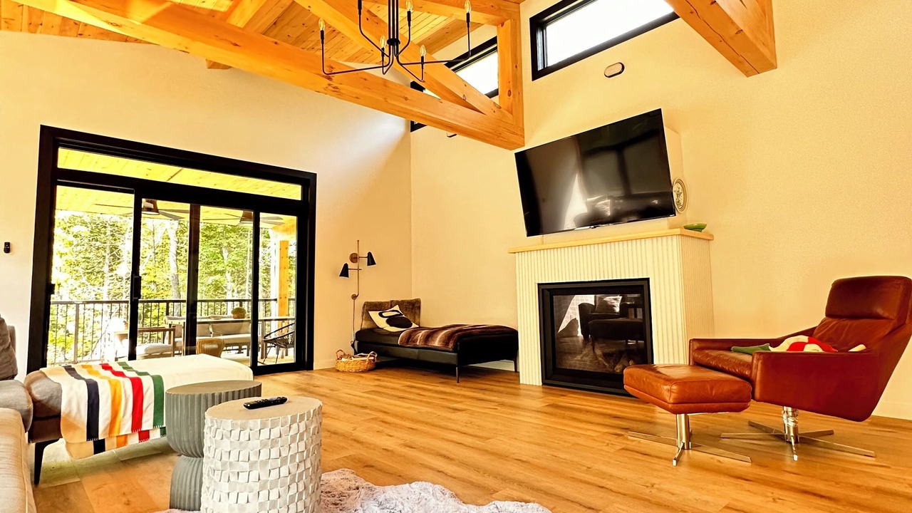 Photo of Livingroom in Novar