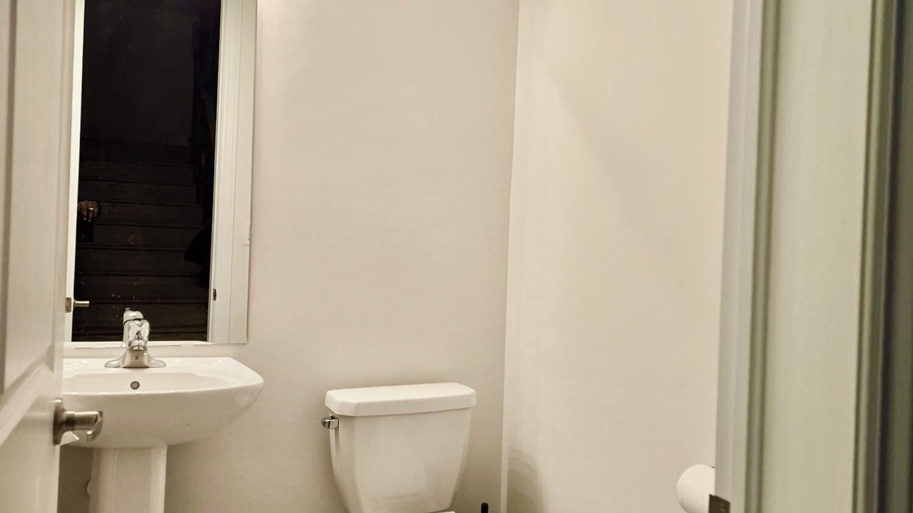 Photo of Bathroom in Wasaga Beach