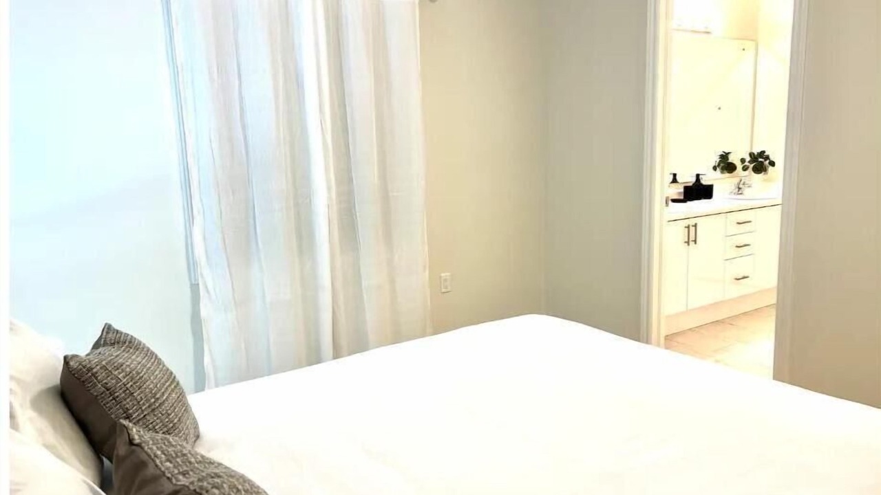 Photo of Bedroom in Wasaga Beach