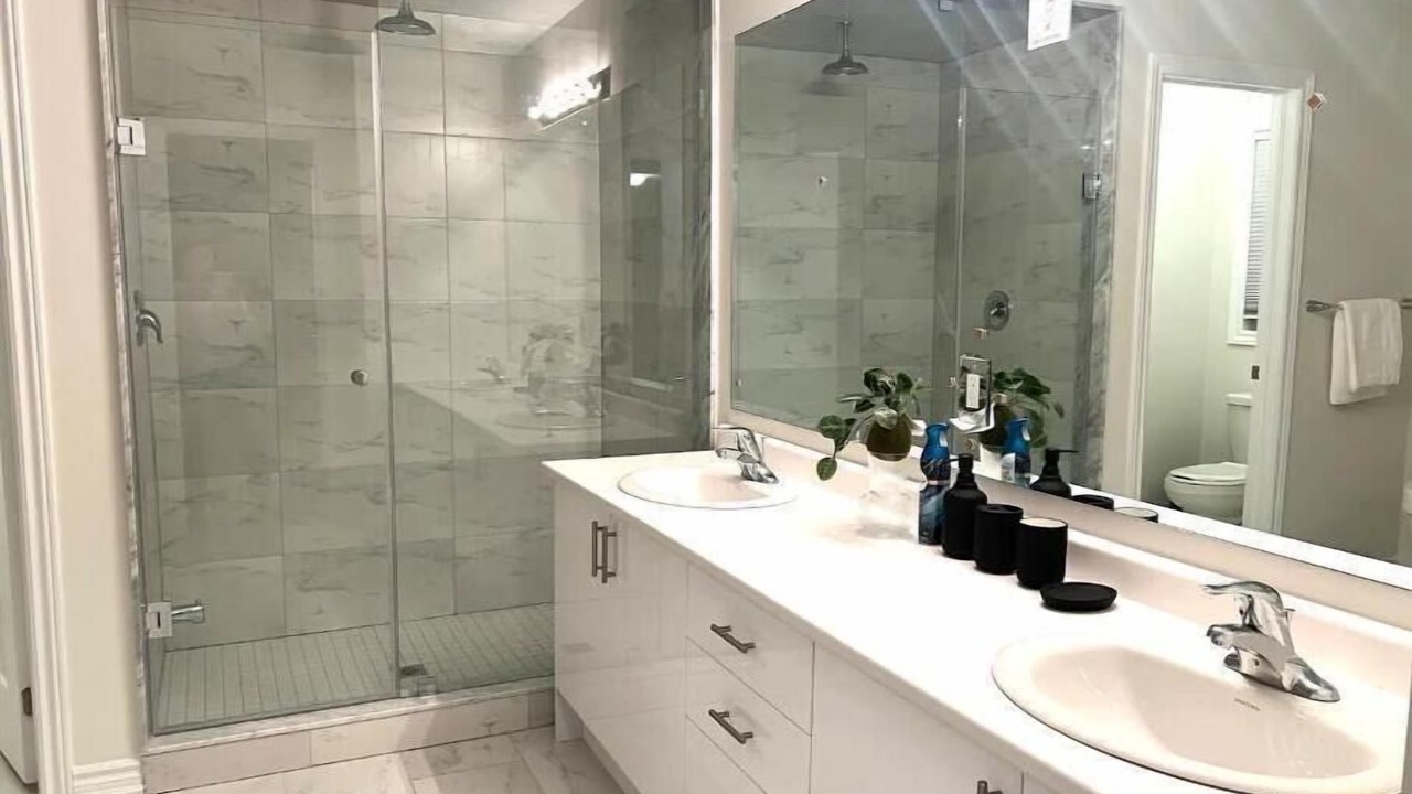 Photo of Bathroom in Wasaga Beach