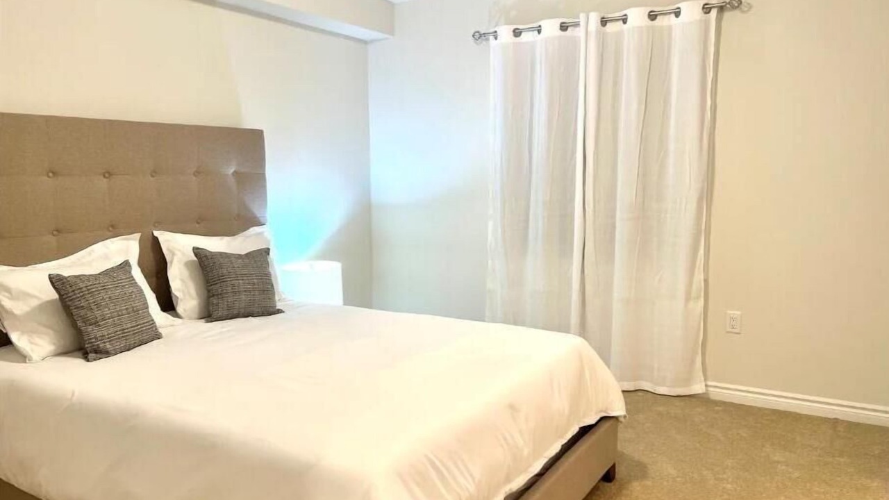Photo of Bedroom in Wasaga Beach